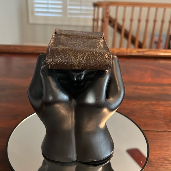 LOUIS VUITTON Vintage Monogram Cigarette Case - Picture 9 of 12